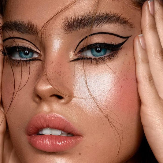 Must-Try Eye Makeup Trends for a Stunning Look